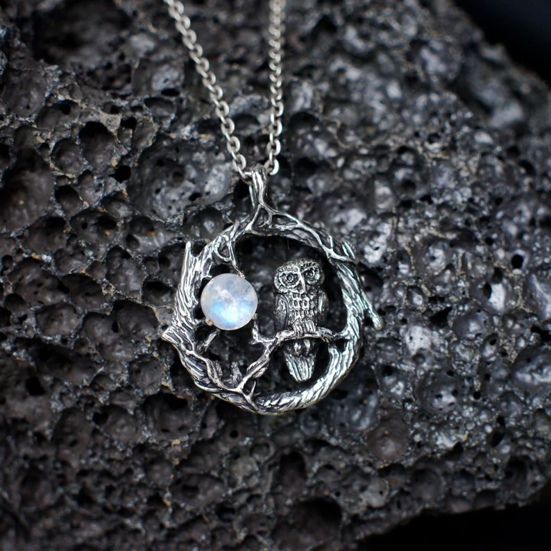 Creativity Retro Exquisite Fashion Owl Star Moonstone Pendant Necklace Woman Charm Party Jewelry
