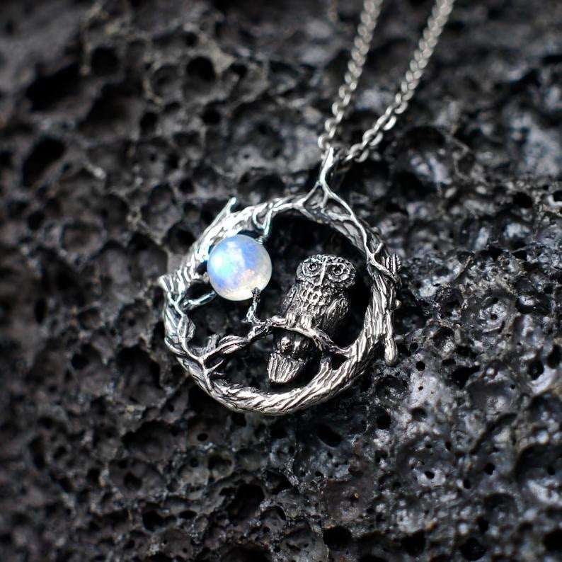 Creativity Retro Exquisite Fashion Owl Star Moonstone Pendant Necklace Woman Charm Party Jewelry
