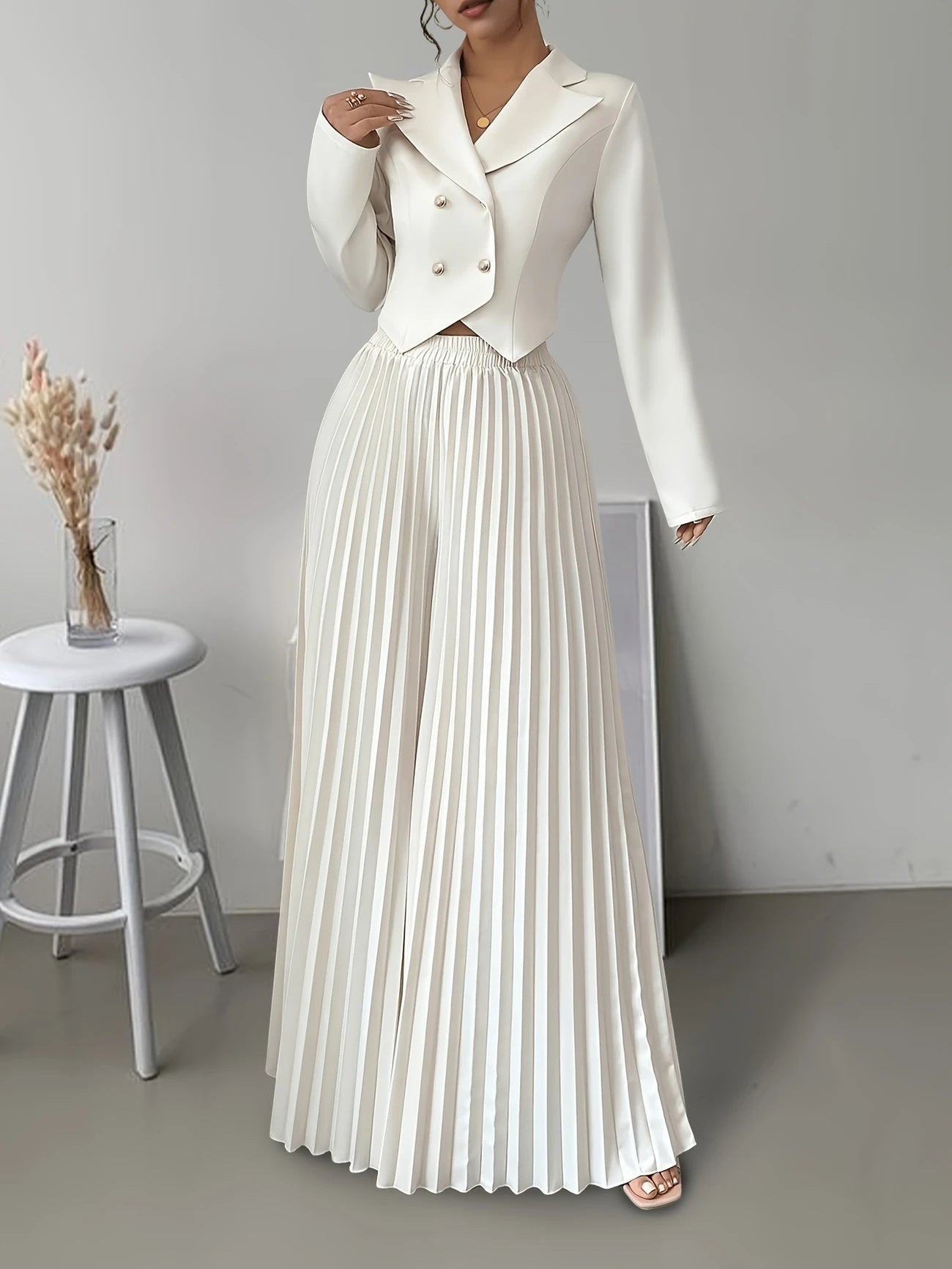 Women’s Long-Sleeved Top & Pleated Skirt Set – Suit Collar Style
