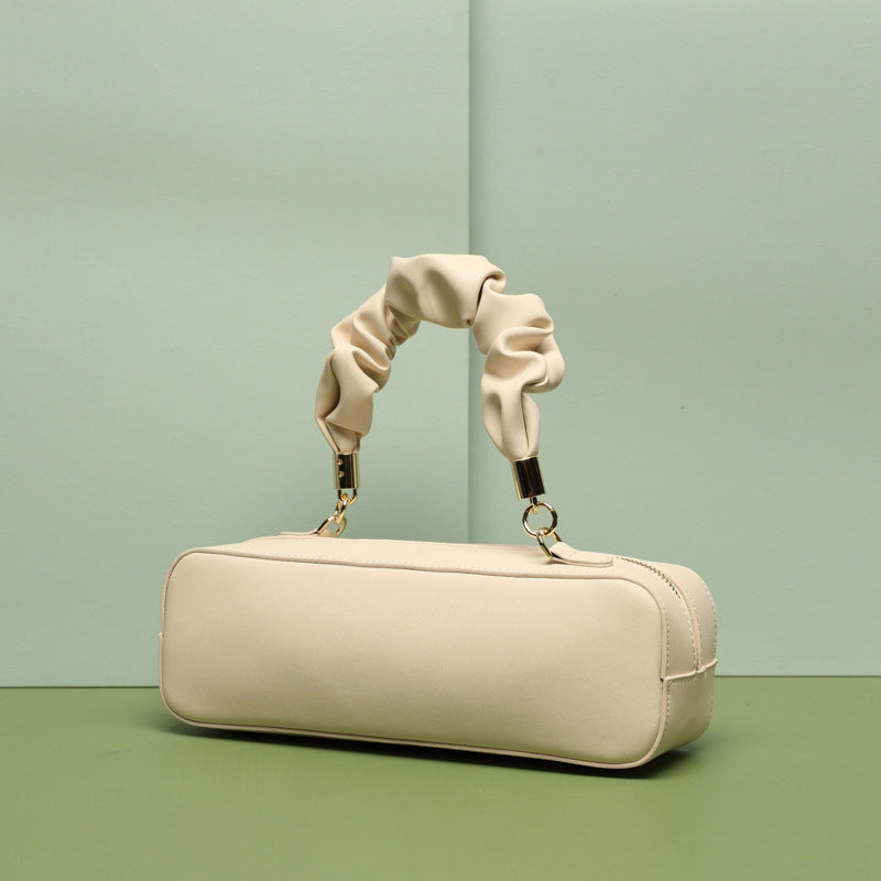 Discover our curated Bags Collection featuring stylish, functional designs crafted to carry your essentials with ease. Whether you're heading to work, traveling, or attending a special event, these bags combine form and function for every occasion. 
