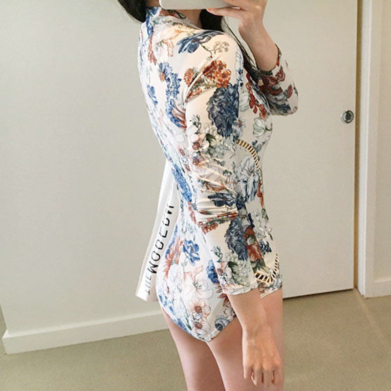 New Floral One-Piece Swimsuit – Conservative, Sexy & Slimming