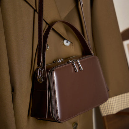 Women’s Genuine Leather Crossbody Commuter Bag – Urban Simplicity Hanging Ear Series