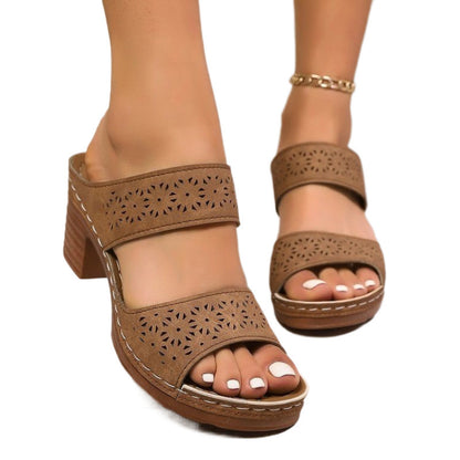 👡 Plus Size Breathable Lightweight Sandals – Comfort Meets Style