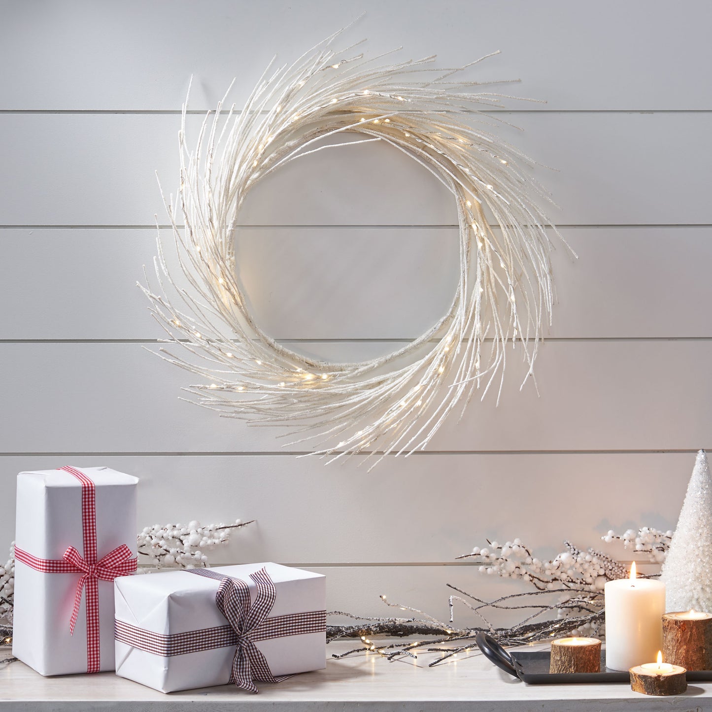 🎄 24-Inch LED Paper Wreath – Elegant Glow for the Holidays ✨